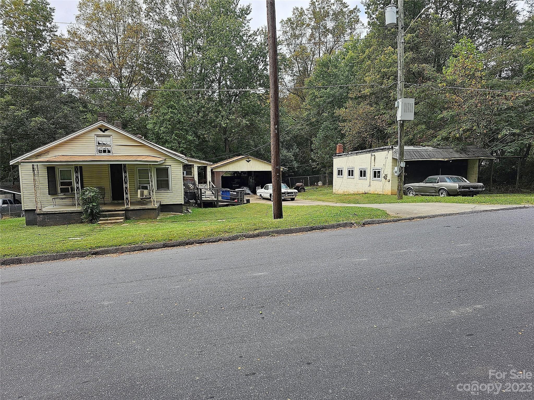 Main image