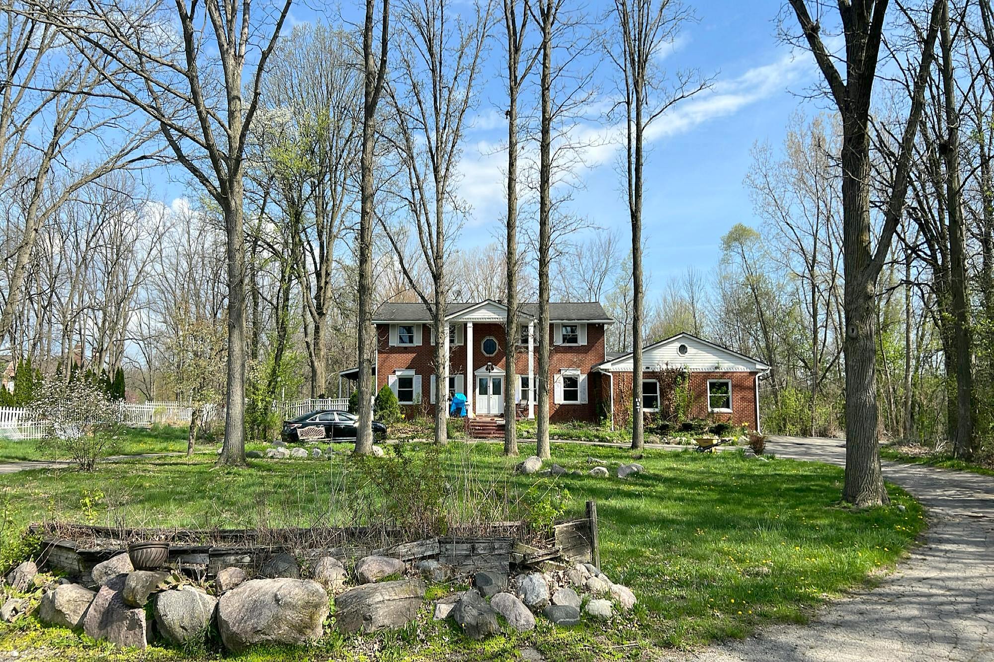 Main image