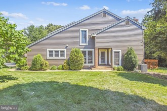 11400 Fairway Dr, Reston, VA, 20190