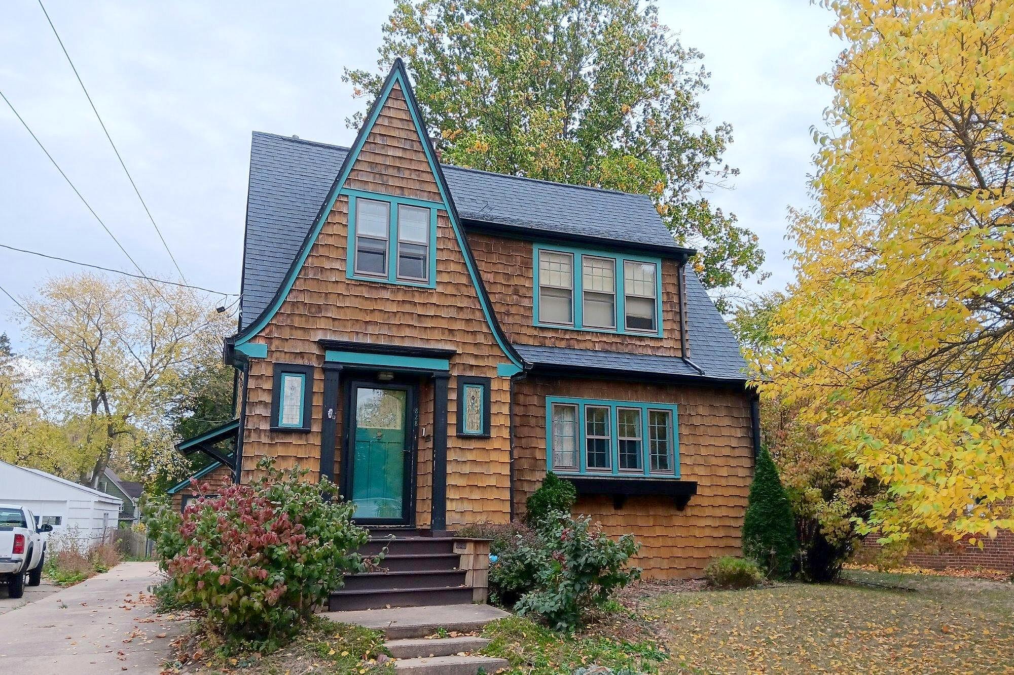 Main image