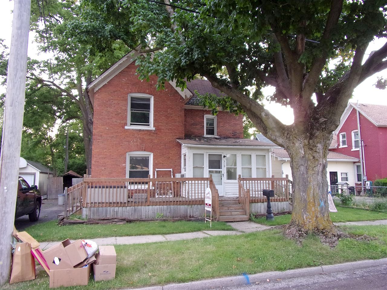 Main image