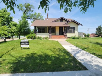 218 W 10th Ave, Webster, SD, 57274