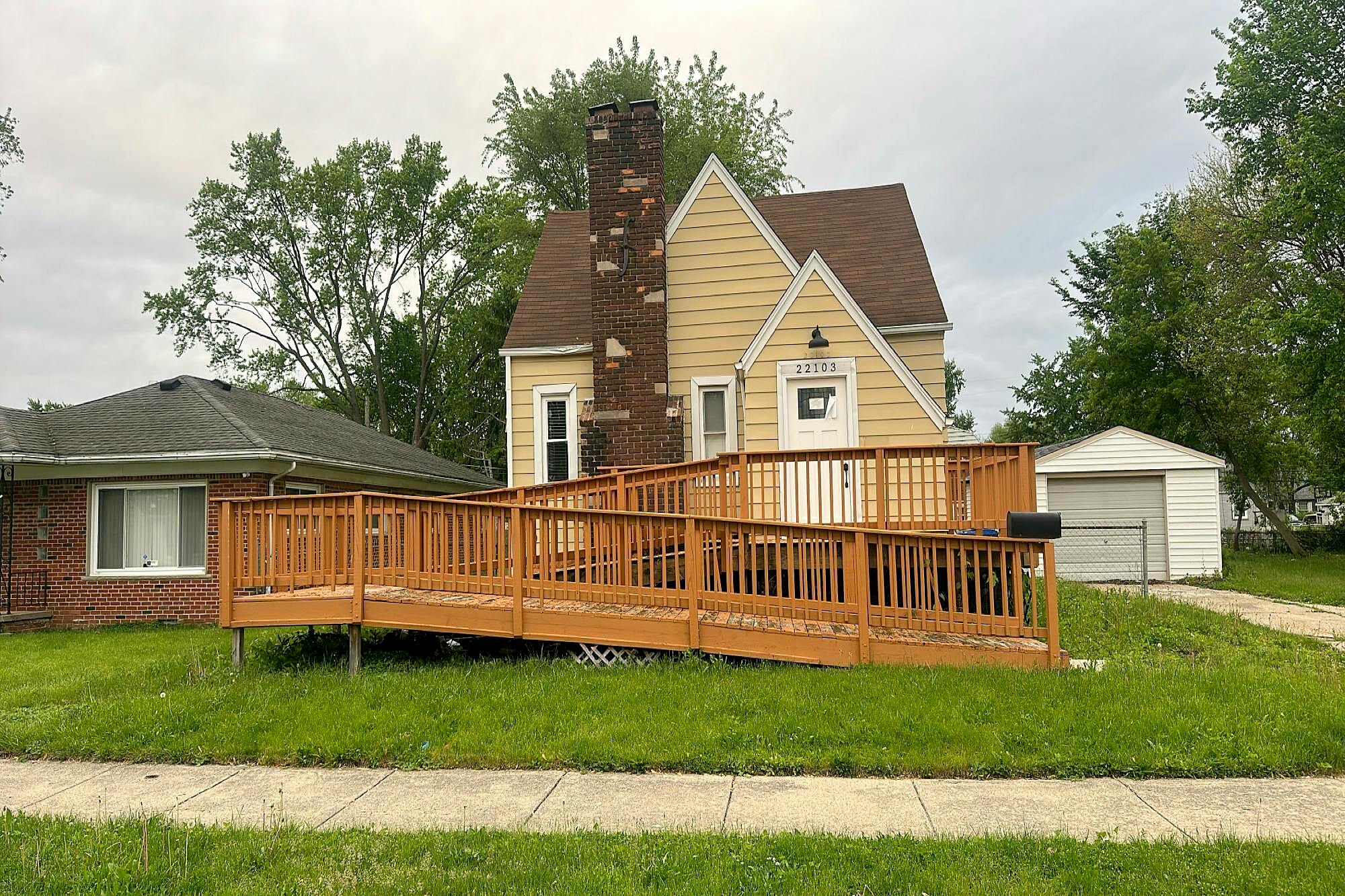 Main image
