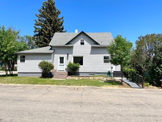 501 2nd Ave Nw, Ashley, ND, 58413
