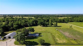 9080 Nw Country 6002 Road, Amoret, MO, 64723