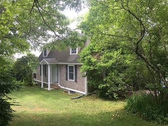 25 Crescent Ave, Plymouth, MA, 02360