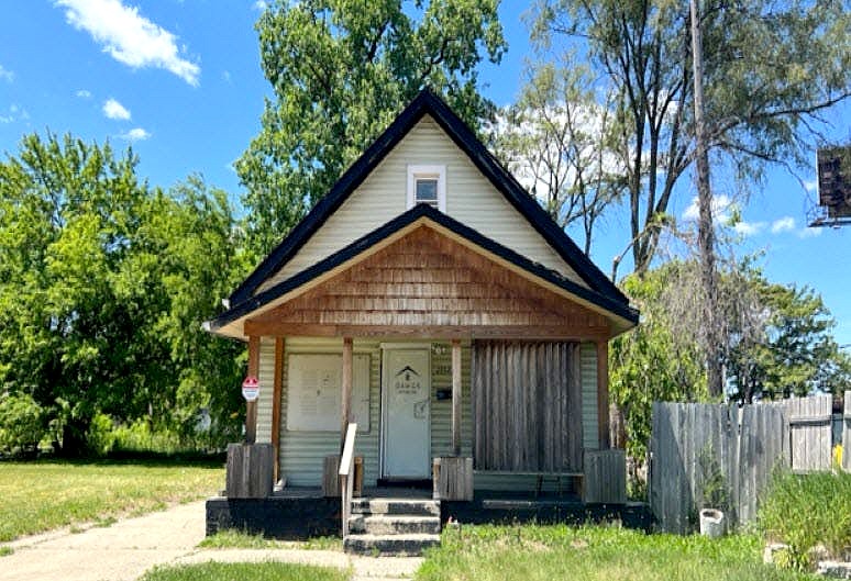 Main image