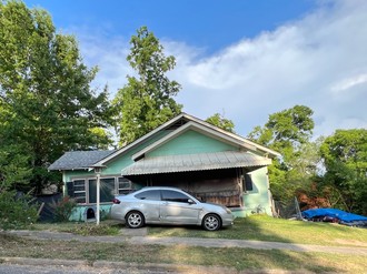 Court M, Birmingham, AL, 35208