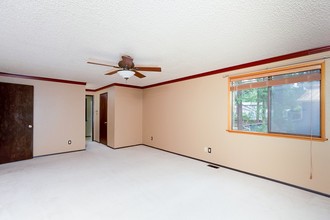 2119 Fireside Ln, Oak Harbor, WA, 98277