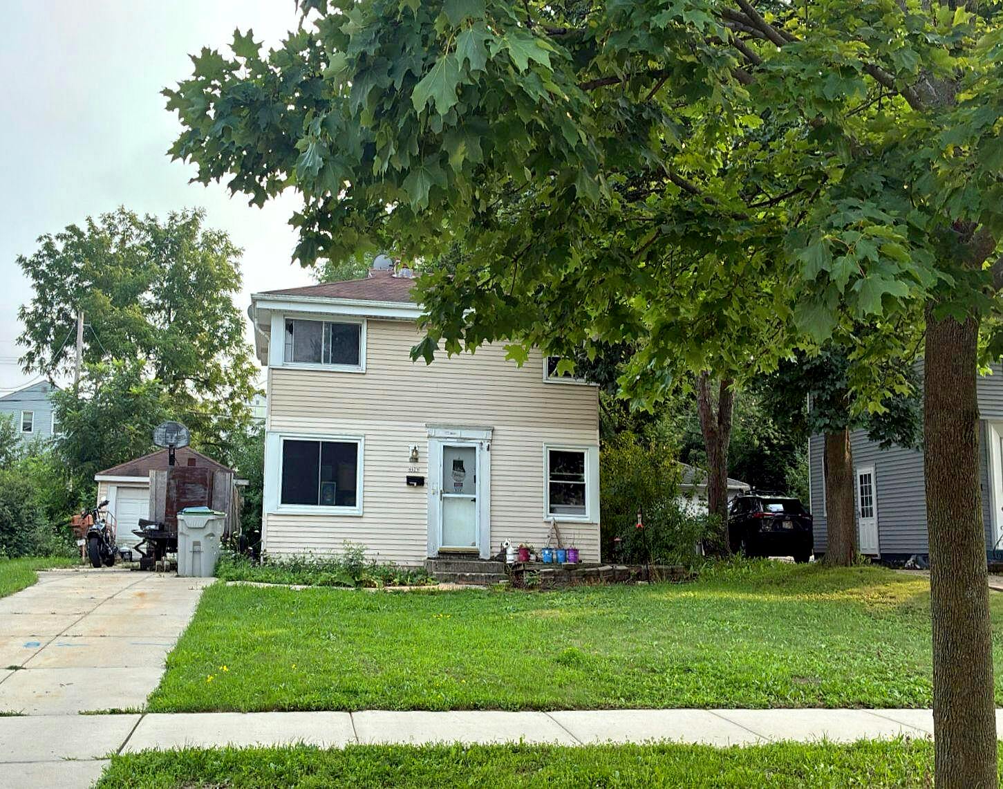 Main image