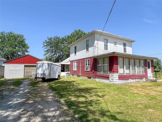 209 N Douglas St, Litchfield, IL, 62056
