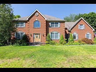 Benedict Pl, Carmel, NY, 10512