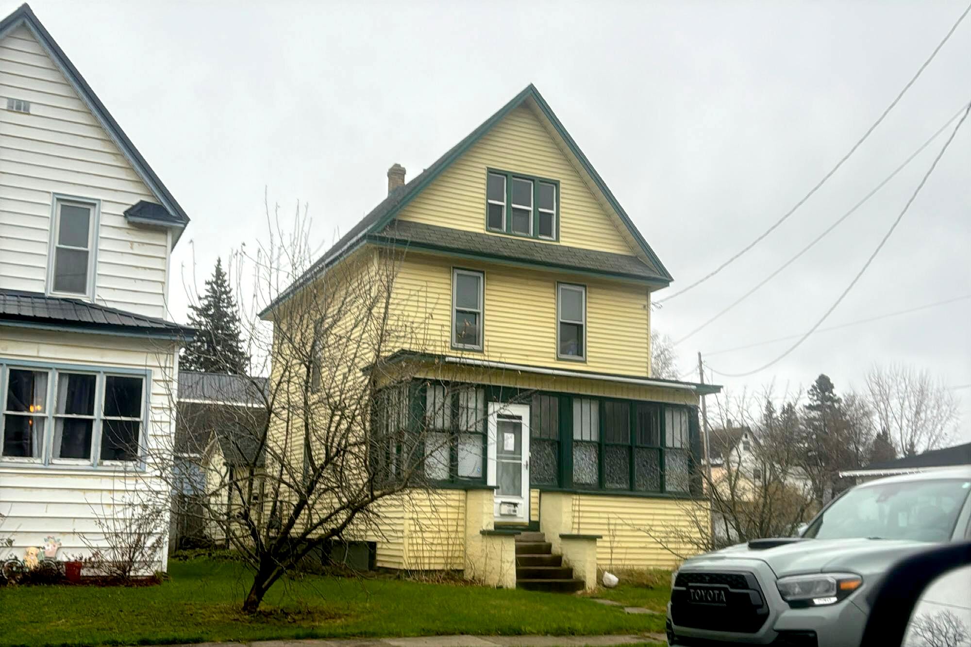 Main image