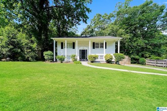 Vaughn Cir, Birmingham, AL, 35235