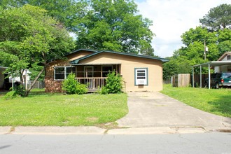 Healy St, North Little Rock, AR, 72117