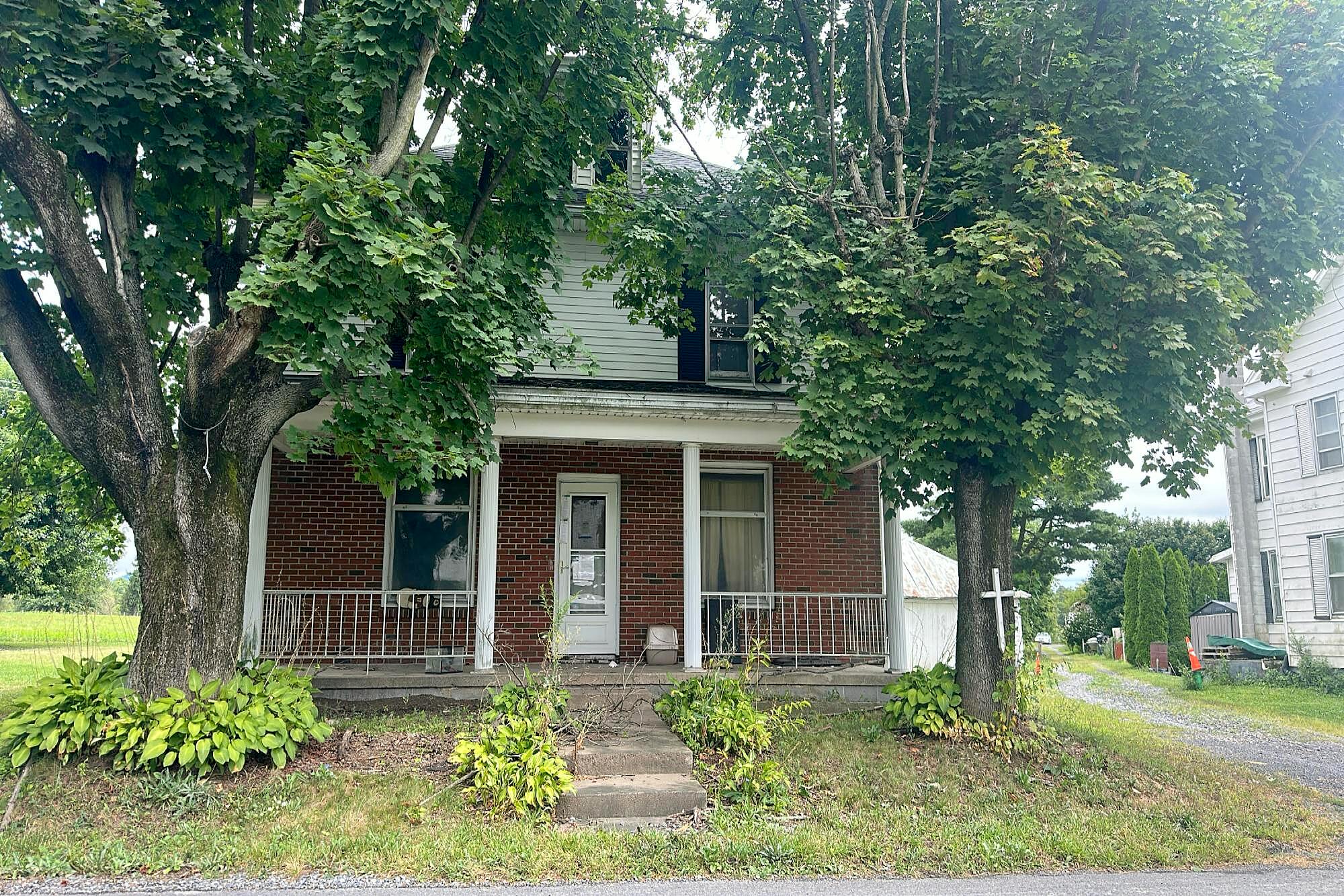 Main image