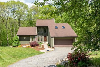 67 Deer Hill Ln, Coventry, CT, 06238