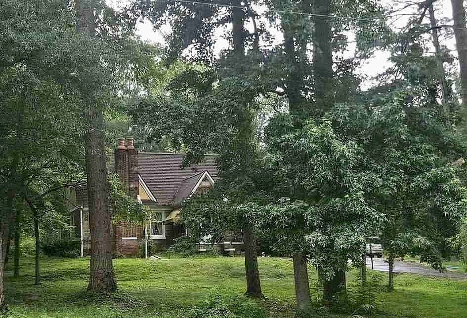 Main image