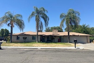 W Pinedale Ave, Pinedale, CA, 93650
