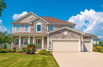 1959 Pawnee Dr, Grafton, WI, 53024