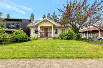 4341 Ne Beech St, Portland, OR, 97213