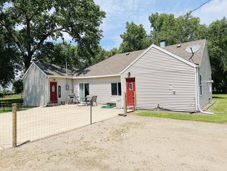 189 S 2nd St, Mansfield, SD, 57460