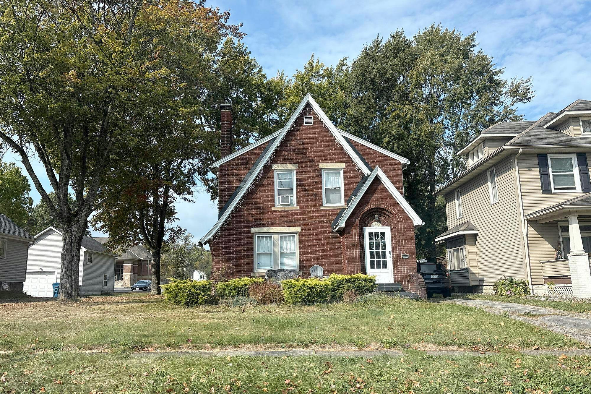 Main image