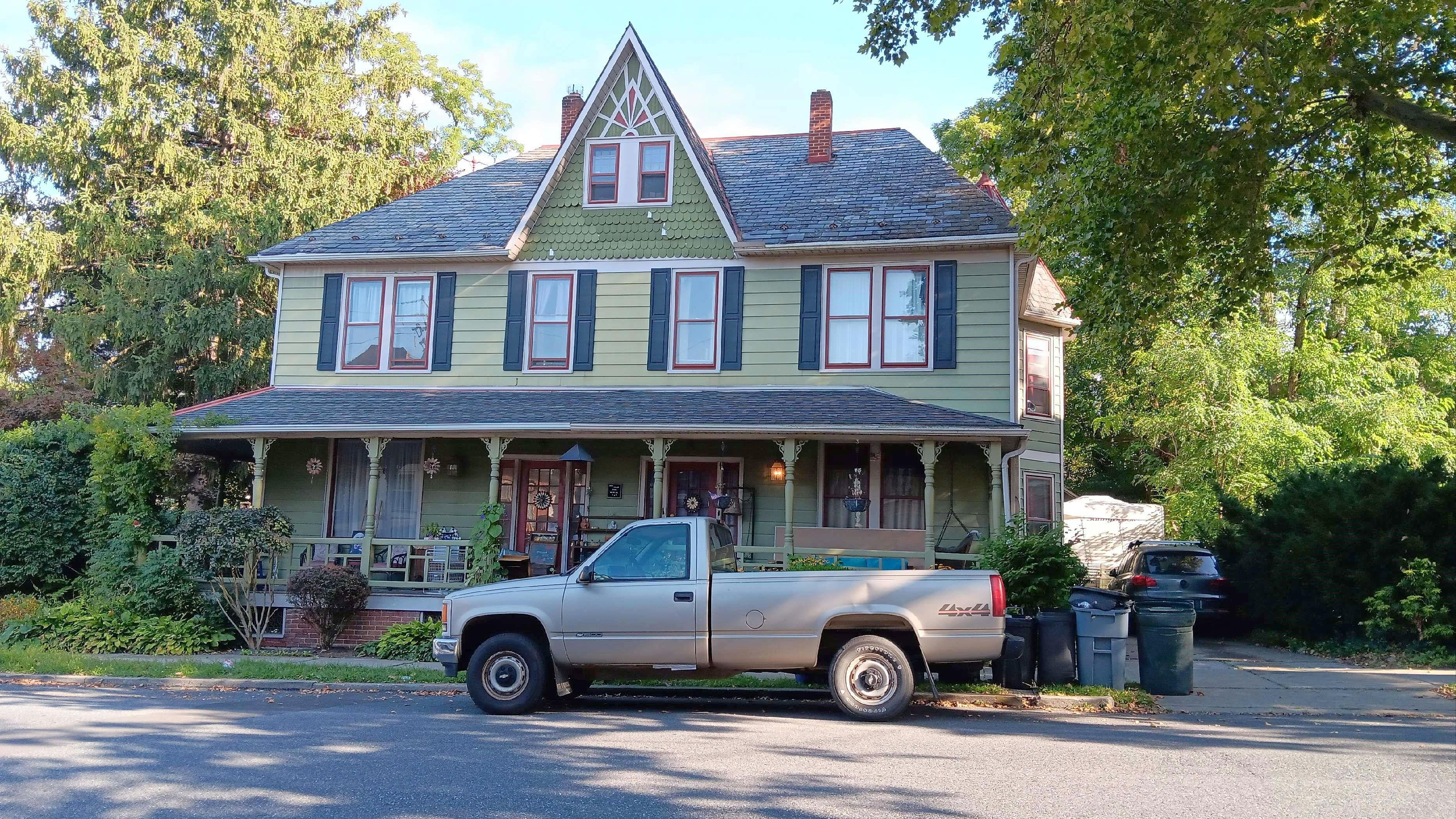 Main image