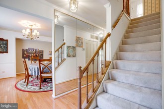5632 Rocky Run Dr, Centreville, VA, 20120