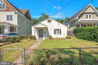 315 Grove Ave, Falls Church, VA, 22046