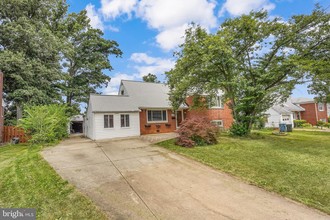 5906 Flanders St, Springfield, VA, 22150