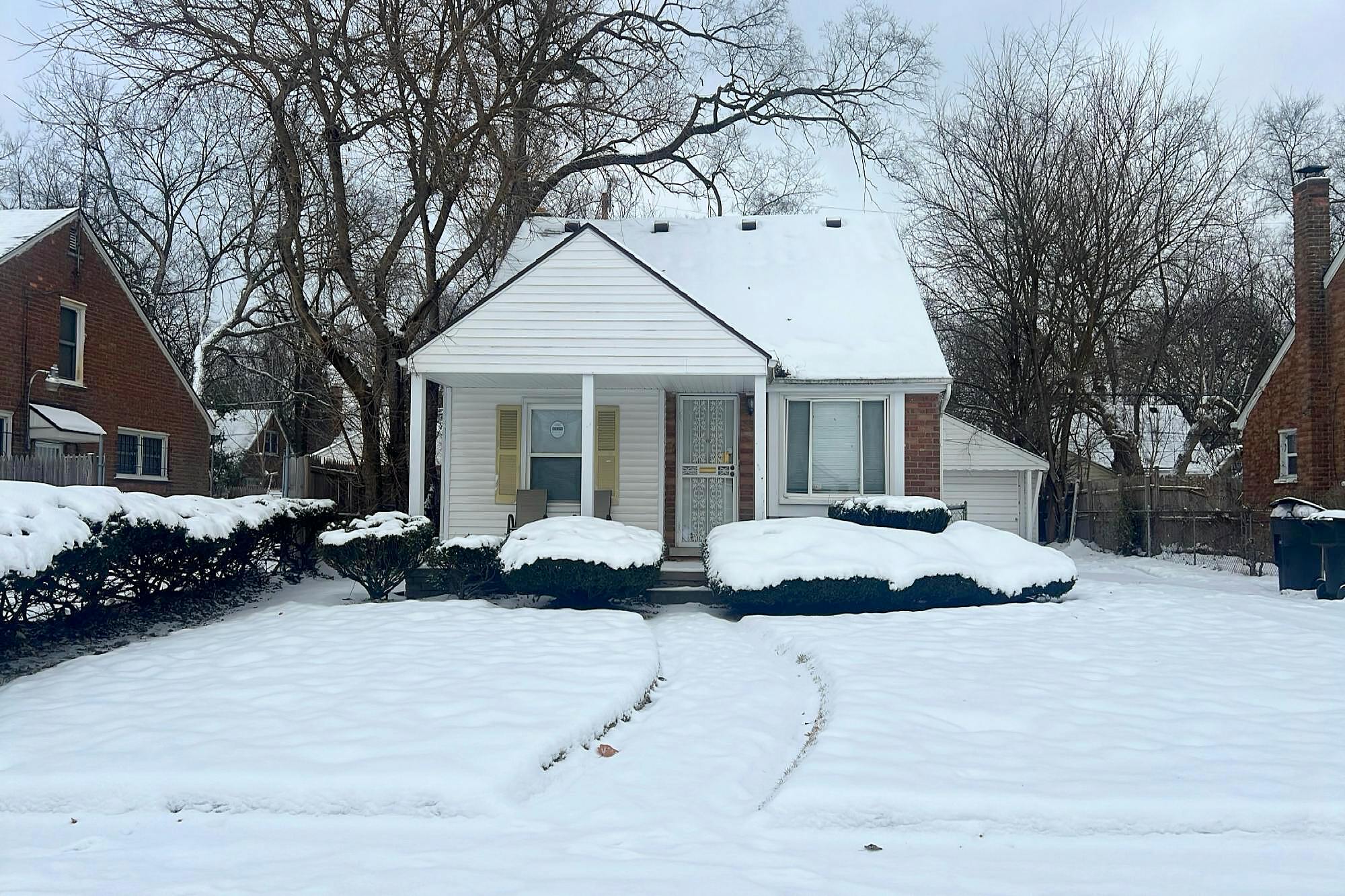 Main image