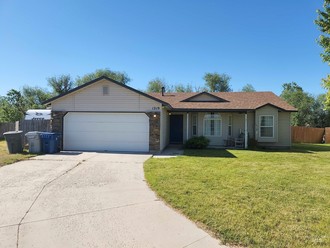 1219 Valley Ct, Middleton, ID, 83644