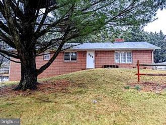 Geneva Dr, Westminster, MD, 21157