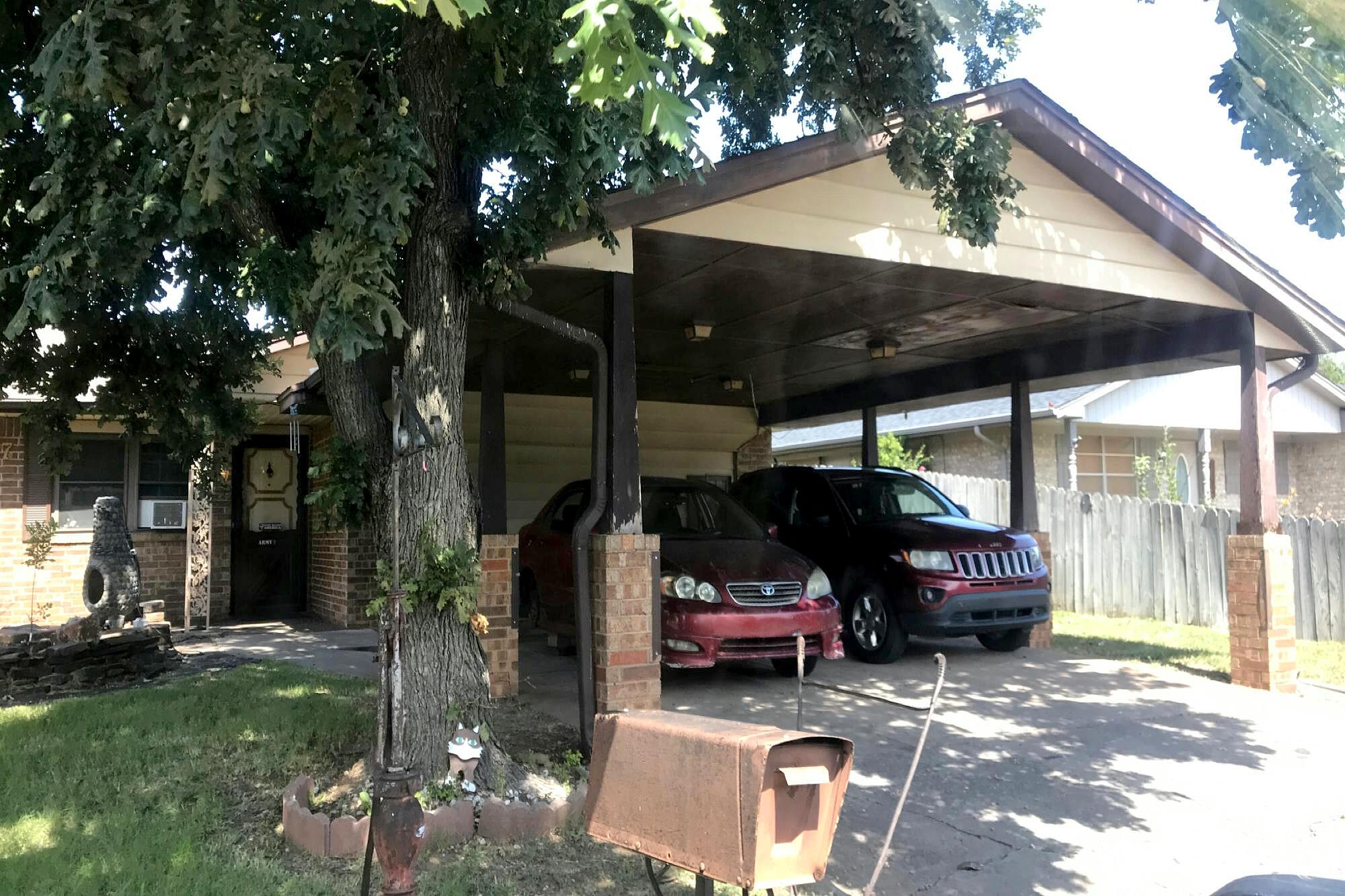 Main image