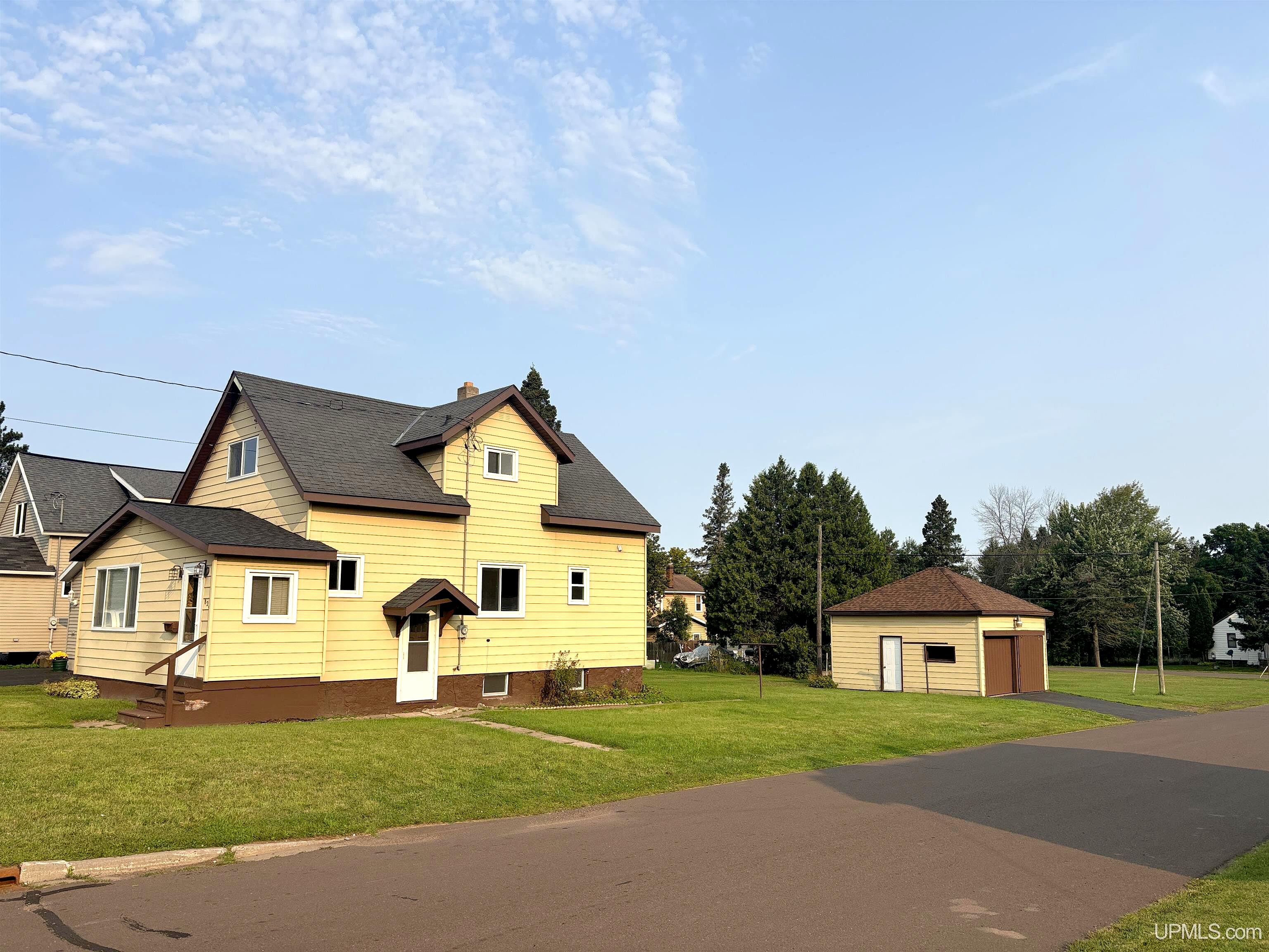 Main image