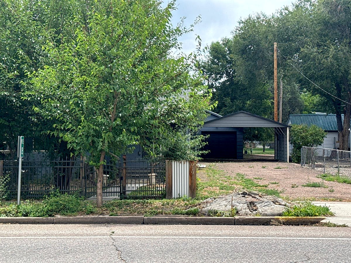 Main image