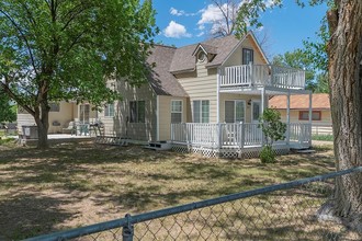 252 2nd Ave W, Deaver, WY, 82421