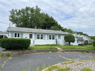 Sycamore Rd, Norwich, CT, 06360