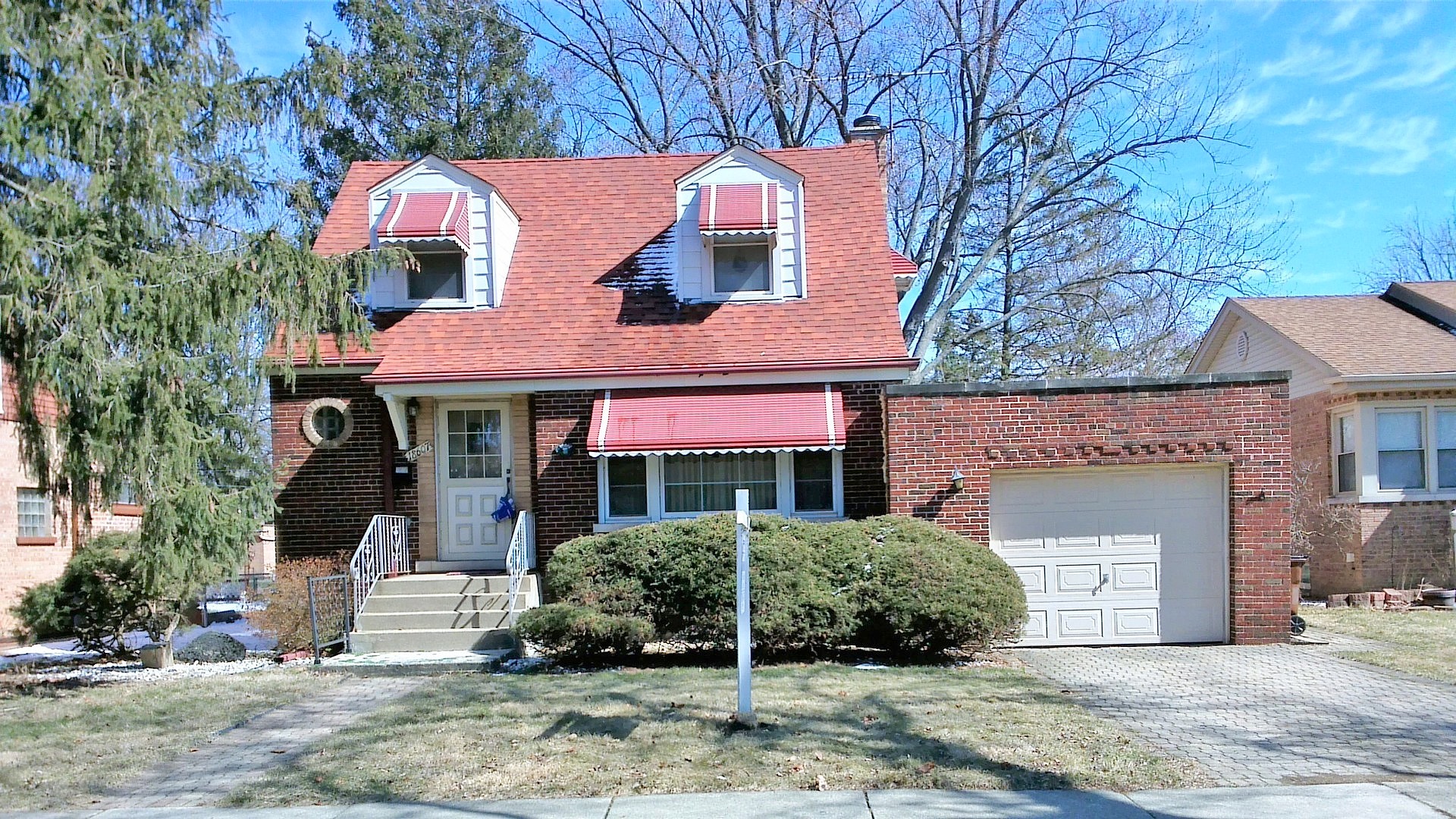Main image