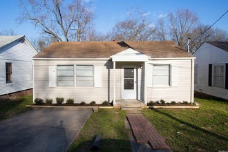 Division St, North Little Rock, AR, 72114