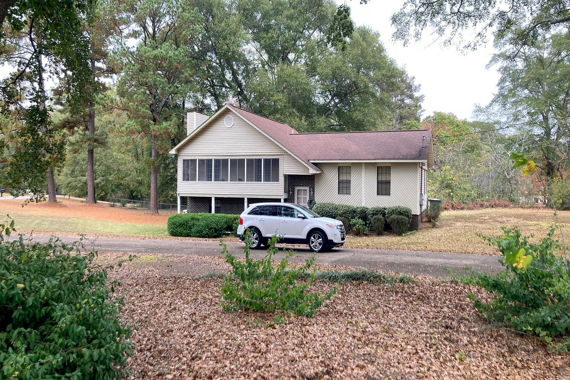 Main image