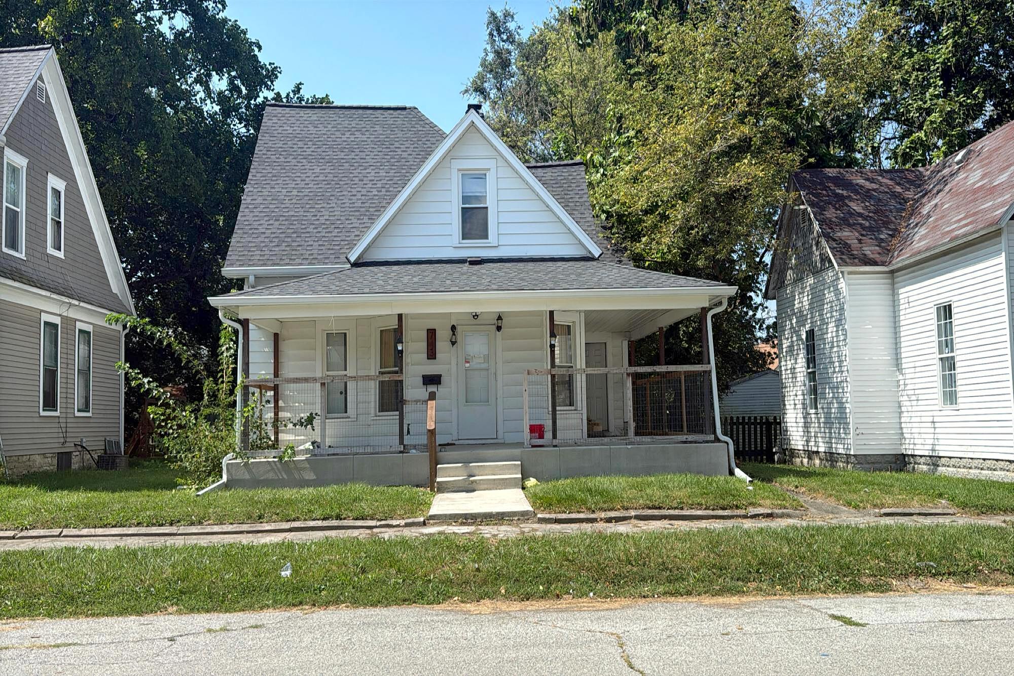Main image