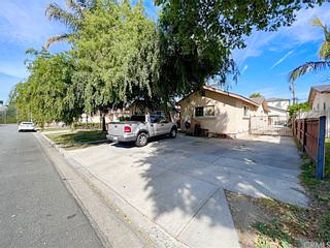 Nichols St, Bellflower, CA, 90706