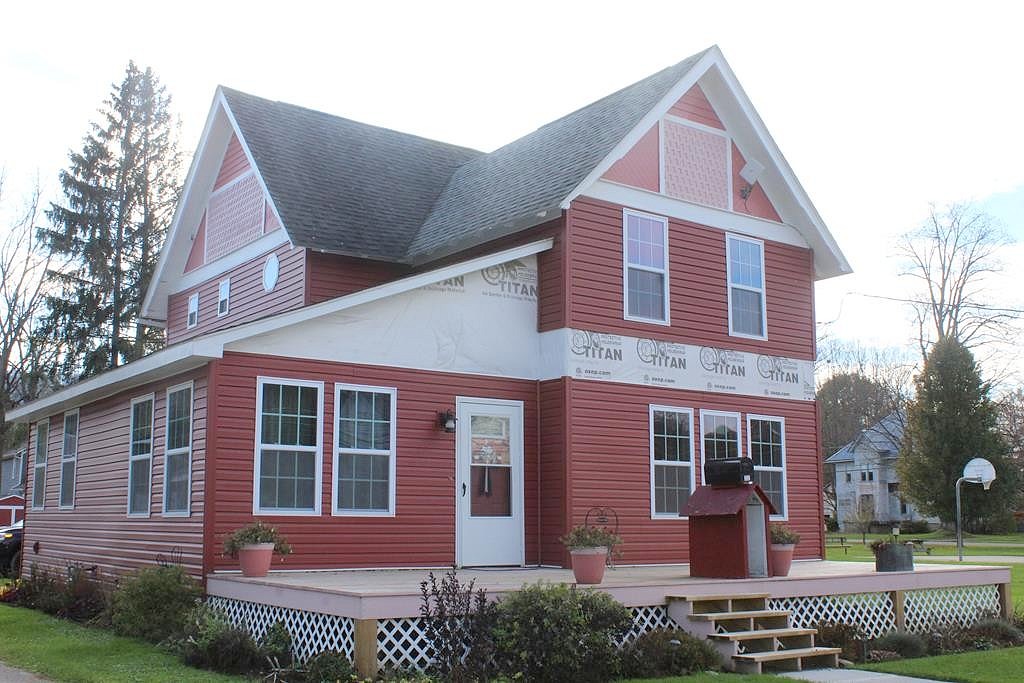 Main image