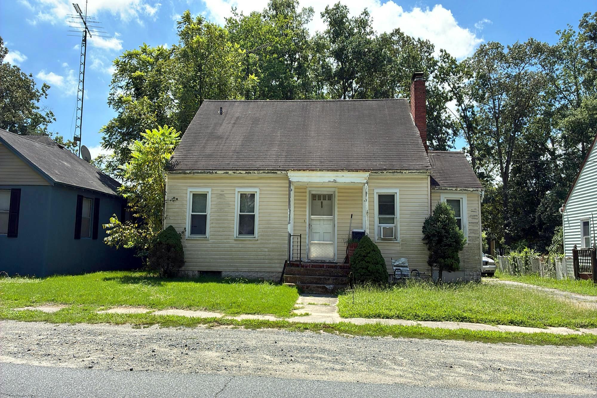 Main image