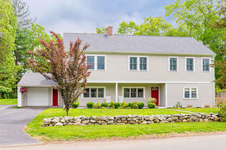 12 Independence Ln, Hingham, MA, 02043