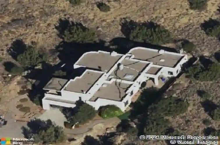 Main image