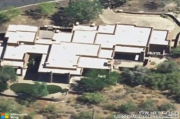 Main image