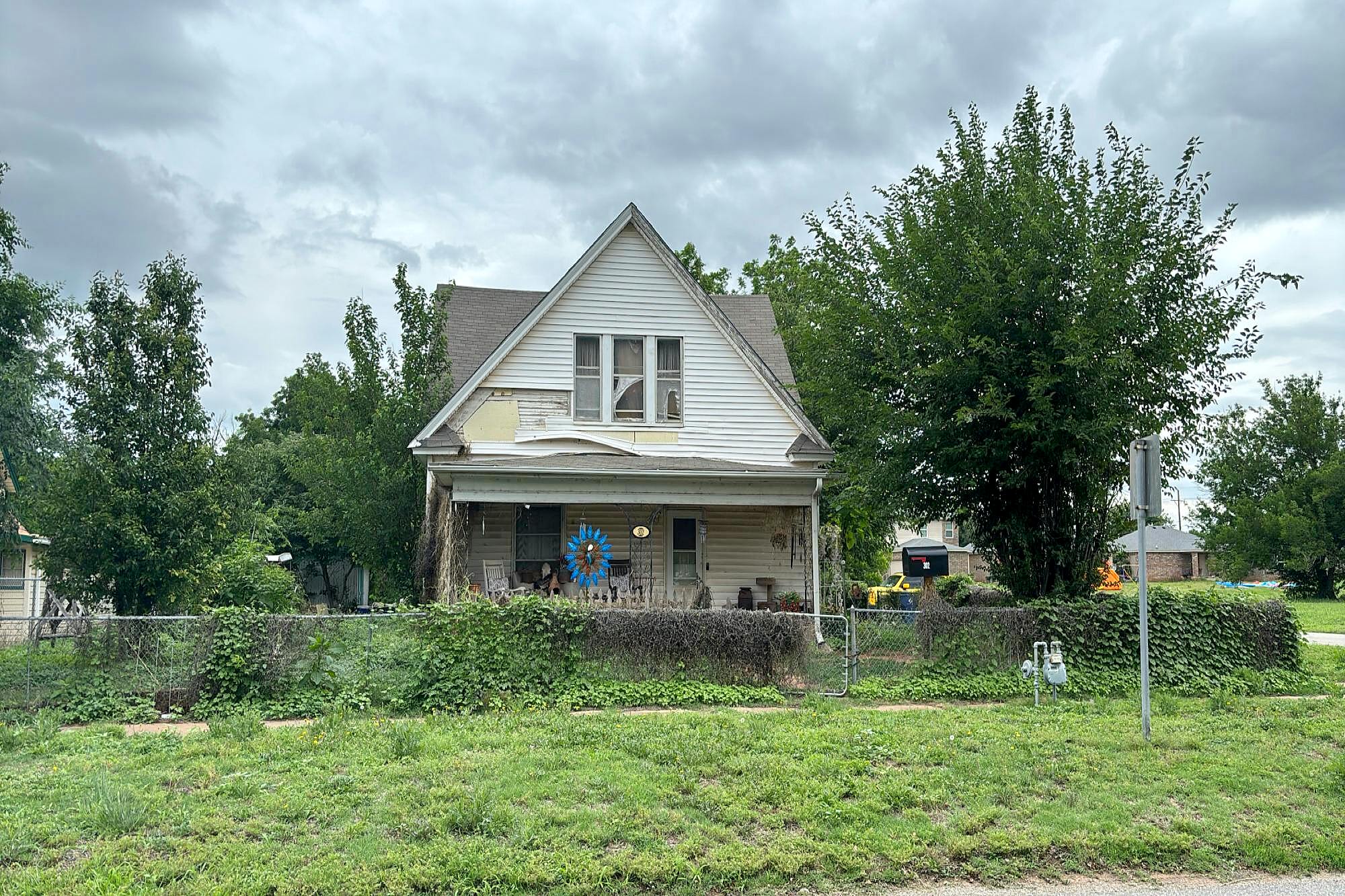Main image